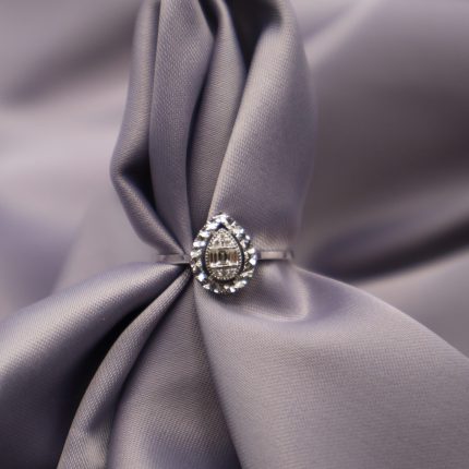 0.13 ct Damla Pırlanta Yüzük
